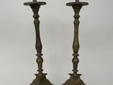 paire de chandeliers anciens en laiton