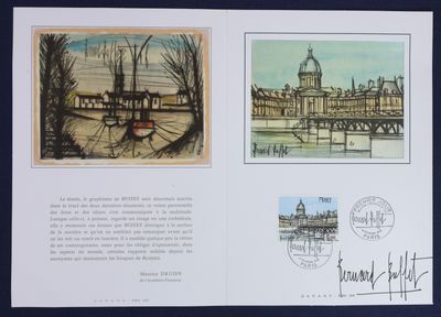 une photo d'une carte postale sur laquelle figure l'image d'un bâtiment