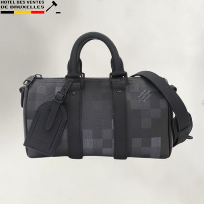 louis vuitton damier speedy bag in black and grey checkered
