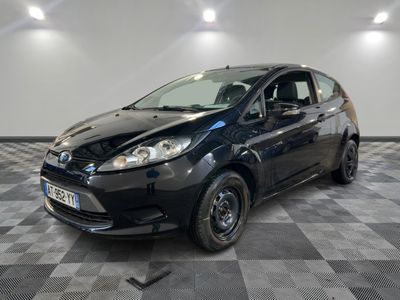 FORD - FIESTA 1.4 TDCI 68 AMBIENTE - GO - Mise en service: 1…