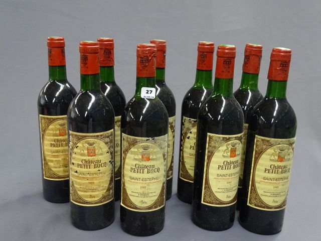 CHATEAU PETIT BOCQ : 9 bouteilles SAINT ESTEPHE, année 1985,