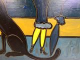 un tableau représentant un chat et un chien assis sur un tabouret