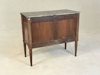 Commode en acajou et placage d'acajou ouvrant par trois tiro… (photo 6)
