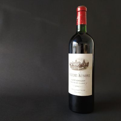 Une btle SAINT EMILION 1er Grand Cru, château Ausone, 2001