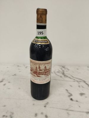 btle Château Cos d'Estournel Saint-Estèphe 1970, niveau mi… - Photo 1