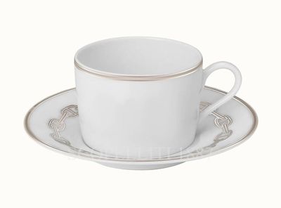 HERMES Tasse à thé & Soucoupe modèle "Chaine d'Ancre" au Pla…