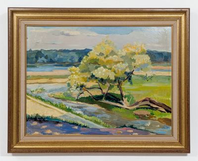 une peinture à l'huile représentant un arbre dans un champ au bord d'une rivière