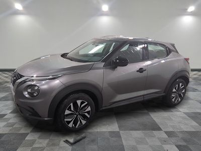 SUV Nissan Juke 2020 à vendre dans le showroom du concessionnaire