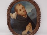 portrait d'un homme vêtu d'une robe noire tenant une colombe blanche