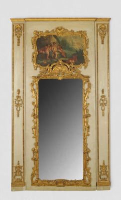 un miroir orné d'une peinture, accroché au mur