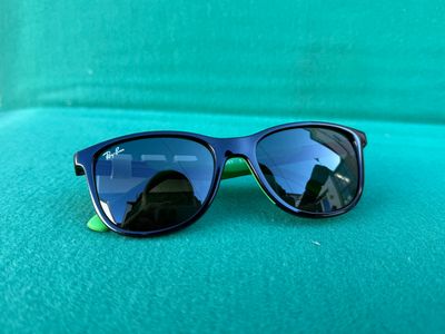 J/RAY-BAN. Lunettes de soleil pour enfants (Toy Story)