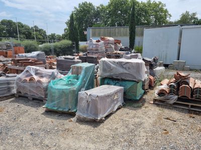 a lot of junk on the ground in the yard