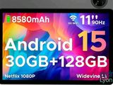 un gros plan d'un téléphone portable avec son écran