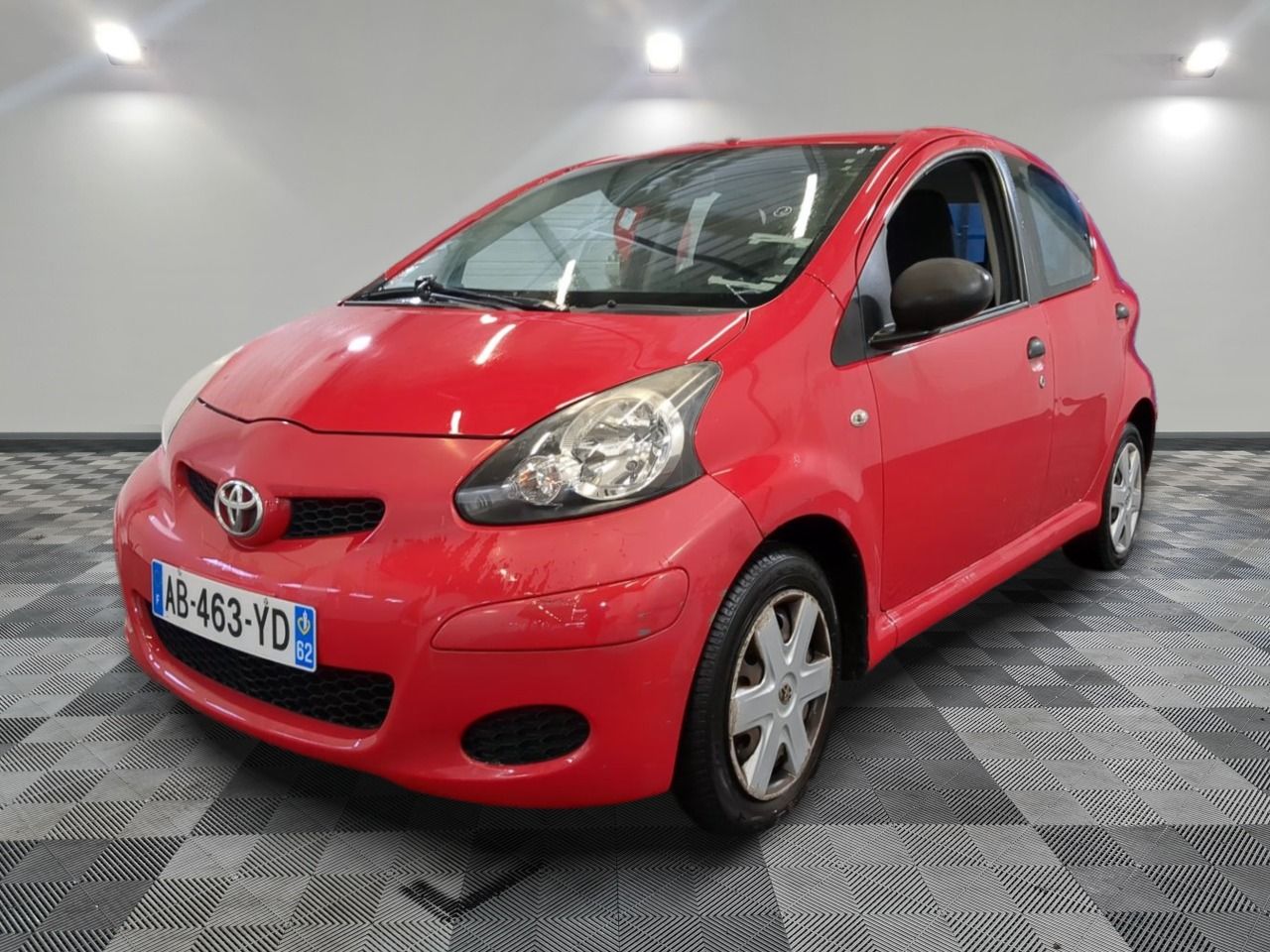 TOYOTA - AYGO 1.0 VVT-I CONFORT - ES - Mise en service: 15/0…