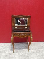 Coiffeuse de style Louis XV en placage et marqueterie de boi… (photo 3)