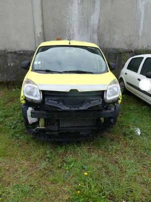 CTTE RENAULT KANGOO Immatriculé DQ-267-FG