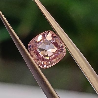 SPINELLE ROSE NATUREL - 1.30 Carats - Provenance BIRMANIE MY…
