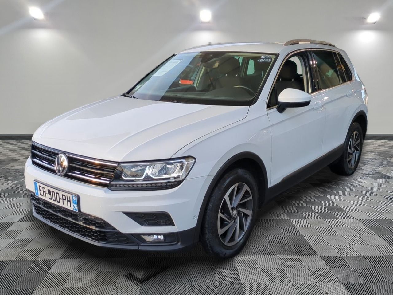 VOLKSWAGEN - TIGUAN 2.0 TDI 150 BMT DSG7 SOUND - GO - Mise e…