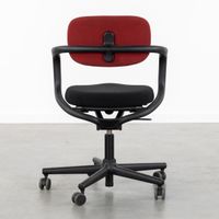 Konstantin Grcic (1965), « Allstar », chaise de bureau, pour… (photo 5)
