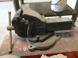 a machine that is sitting on top of a table