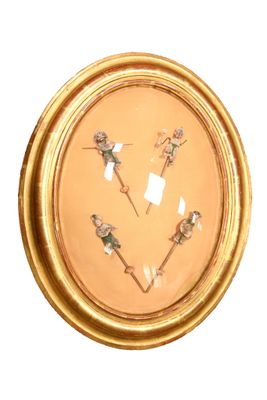 Ensemble de quatre épingles en bois surmontées de personnage…