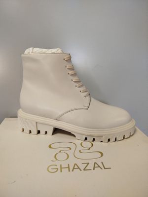 1 paire de chaussure de marque GHAZAL - Modèle: MIL BOOTS