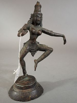 Danseuse sacrée ou divinité Shiva Nataraja, petit sujet en b…
