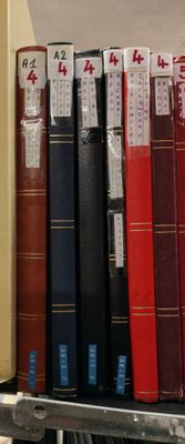 6 classeurs des Émirats Arabes Unis**-*-Obl