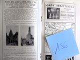 un livre sur lequel est posé un morceau de papier bleu