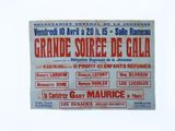une vieille affiche de concert pour le Grand Sore de Cola à Paris, en France