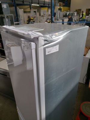 114 / Réfrigérateur combiné encastrable - BEKO - BCSA28…