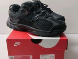 Nike Air Max neuves, noir / noir / noir, pointure 11,5