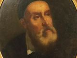 portrait d'un vieil homme barbu dans un cadre doré