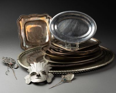 LOT dépareillée de PLATS (un dizaine) de forme différents (o… - Photo 1