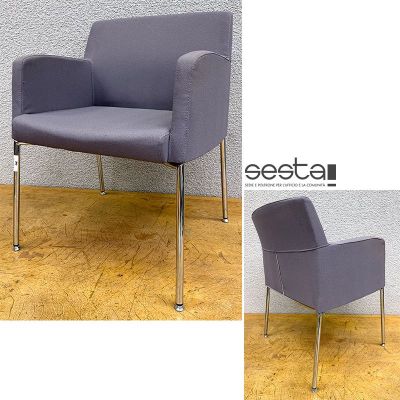 two pictures of a chair that is on a wooden floor