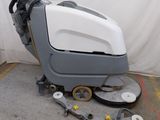 an image of a machine that is sitting on the ground