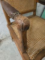 10561-24 / CH SDB / Fauteuil à dossier plat en hêtre patiné,… (photo 3)