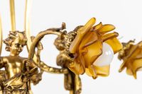 Lustre orné de putti et de plaques en forme de coquilles de … (photo 5)