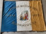 l'image d'un drapeau posé sur le sol