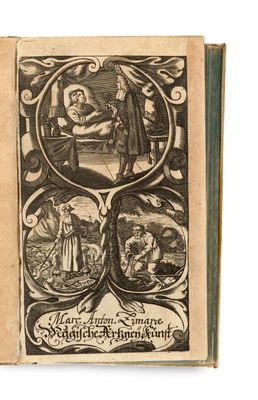 un vieux livre sur lequel figure l'image d'un homme et d'une femme