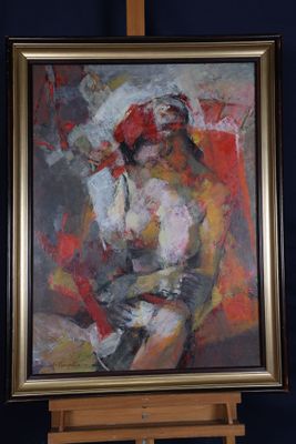 un tableau représentant une femme assise devant un chevalet dans une pièce