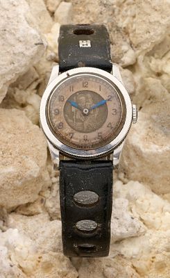 OMEGA SAINT-CHRISTOPHE Montre-bracelet en acier, cadran arge…