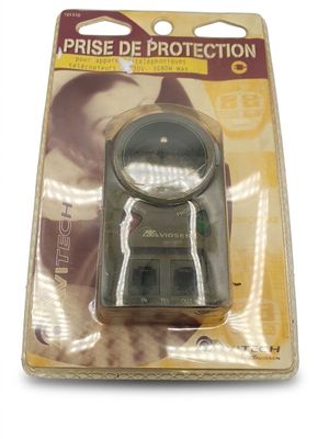 un paquet contenant une loupe