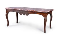 Grande console en chêne mouluré et sculpté à décor de lambre… (photo 2)