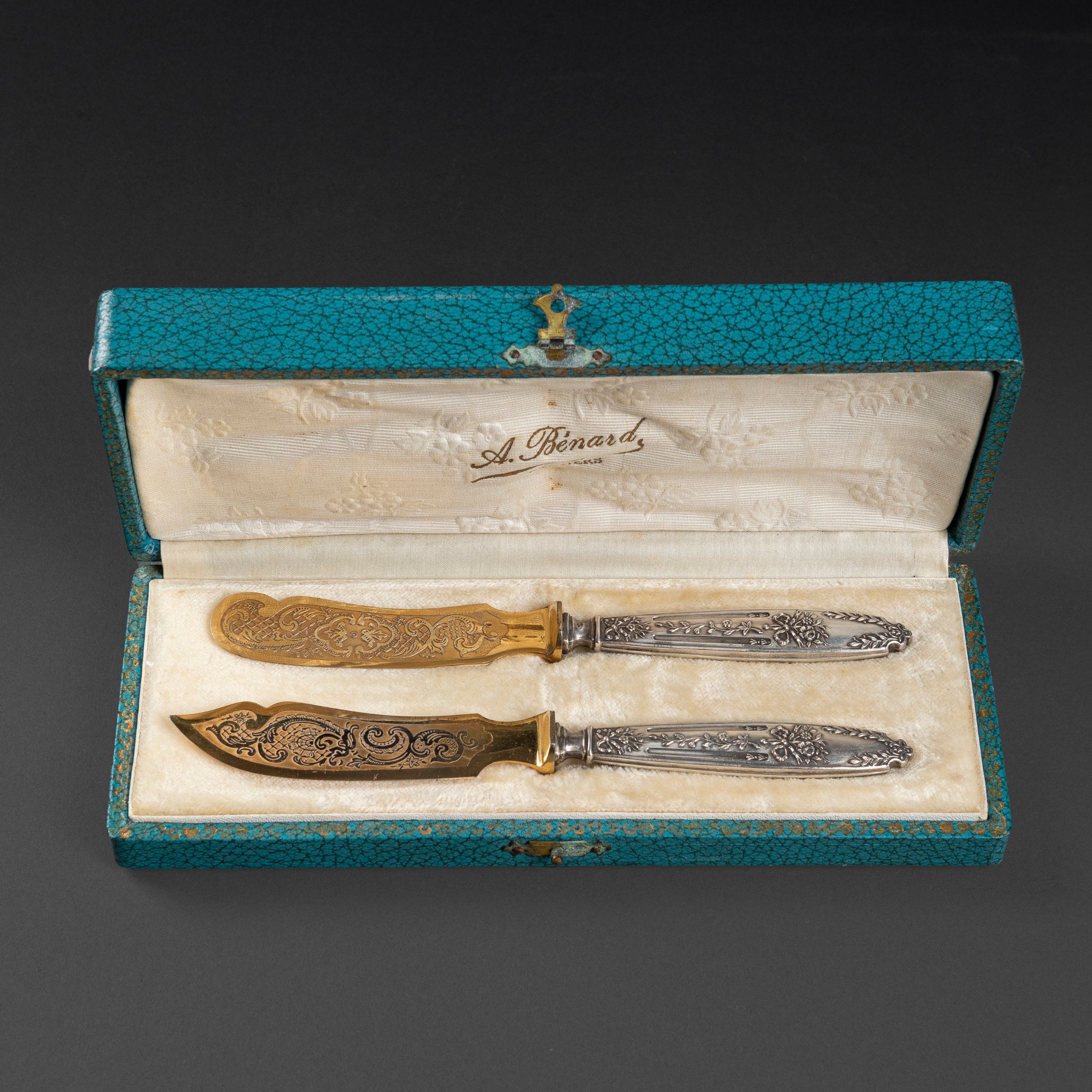 Objets d'art & Curiosités