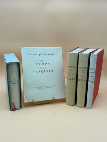 Lot de 5 livres : Au temps des Pasquier, 1951 DANTE : la divine c...