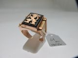 une image représentant une bague ornée d'un lion
