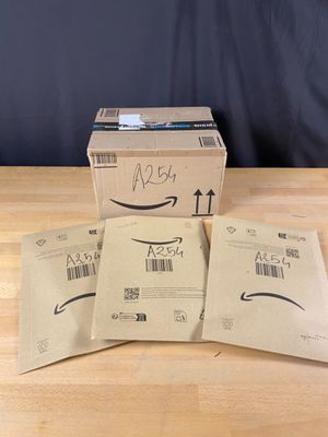 Lot de 4 colis Mystère (Retour Amazon,NPAI ,Adresse incomplè…