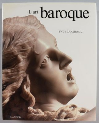 la couverture d'un livre sur laquelle figure le visage d'une femme