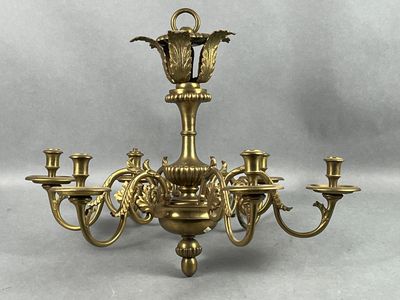 Lustre en bronze massif à 6 bras à motifs de feuilles d'acan…